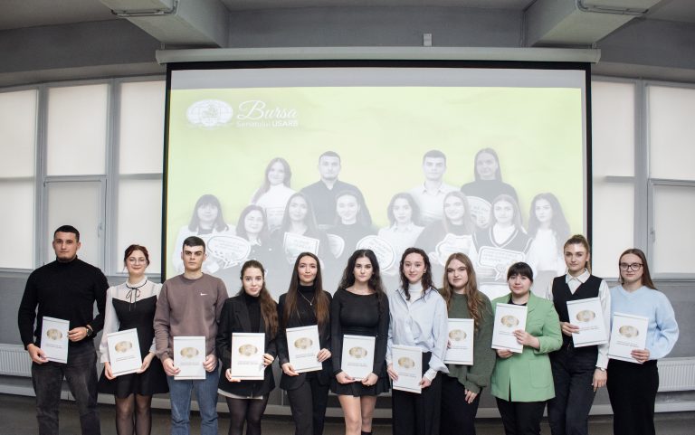 Decernarea diplomelor câștigătorilor Concursului „Bursa Senatului” – semestrul I, anul universitar 2025–2026